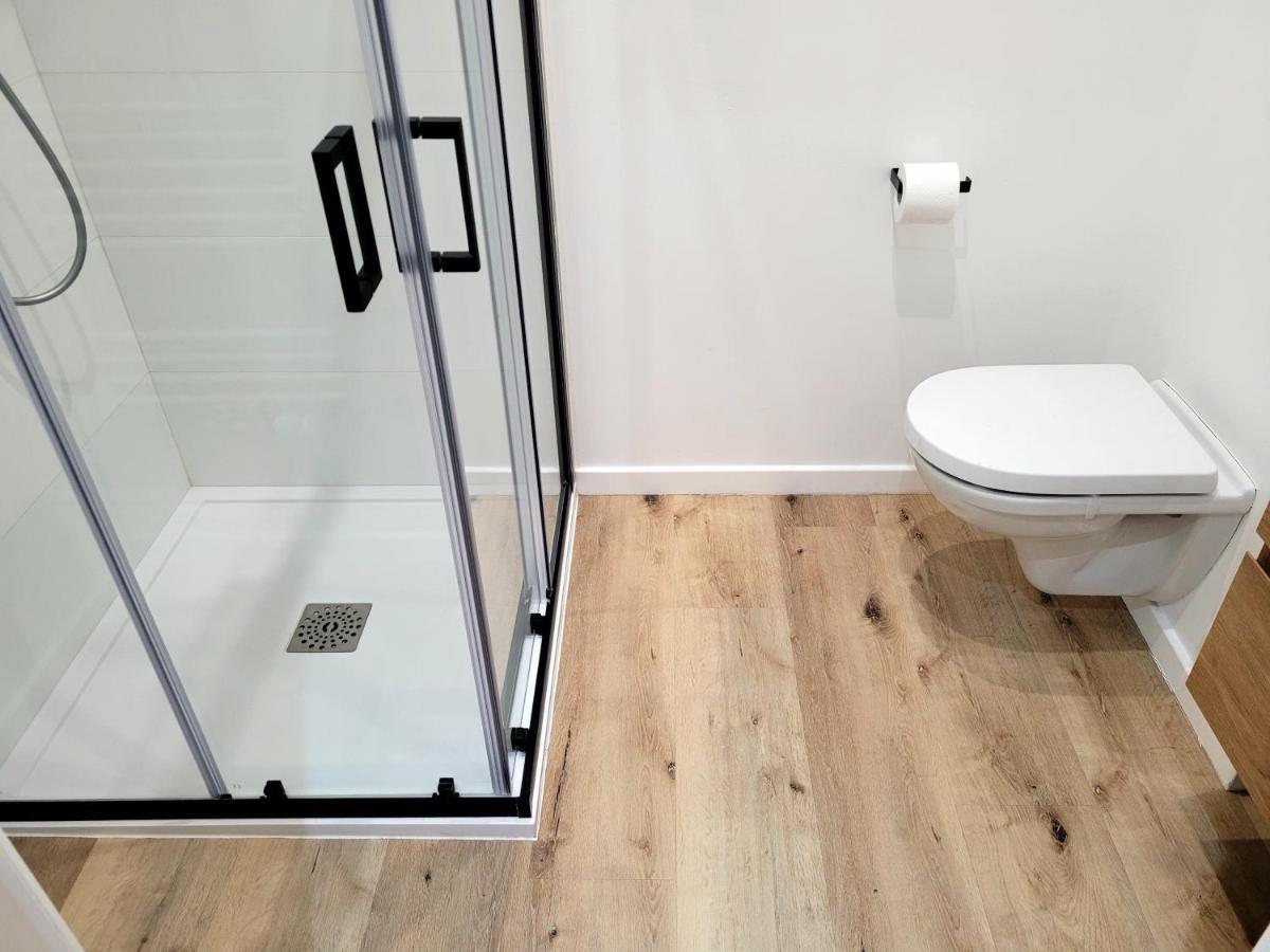 Brand New Camelia Room With Private Bathroom Brusel Exteriér fotografie